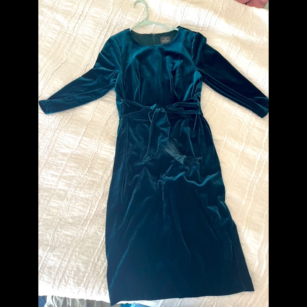 Adrianna Papell tie front midi velvet dress